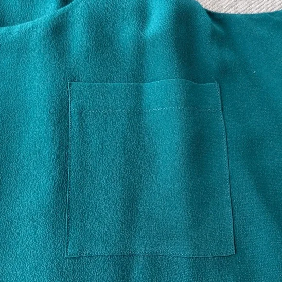 JOIE✨ - Picture 3 of 4